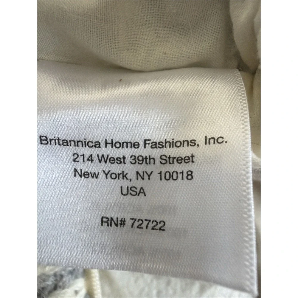 UGG Home Ribbed Knit Pillow Cover Neutral Gray Wool Blend‎ Decorative
